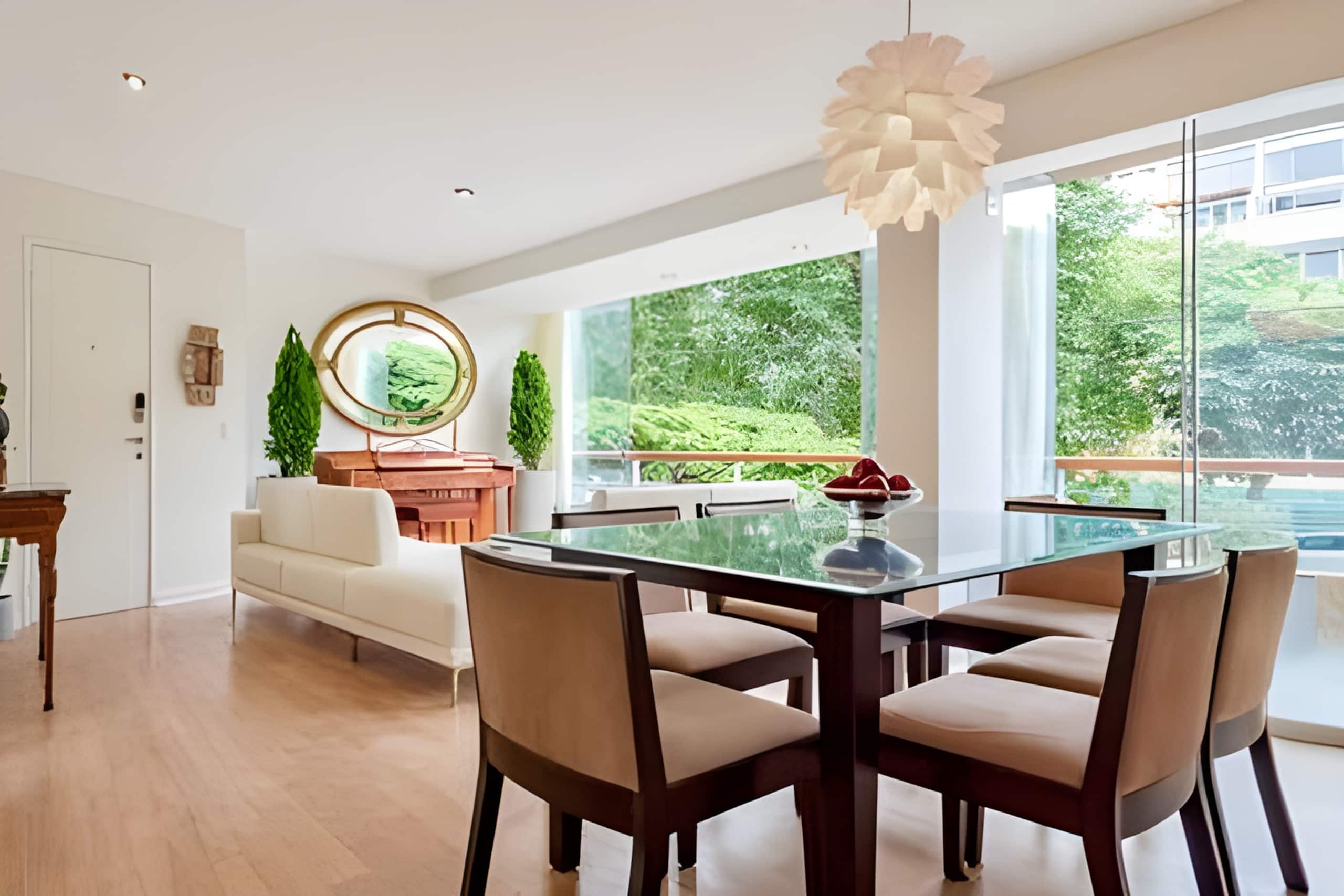 Interior de Kotosh Residence, em Miraflores